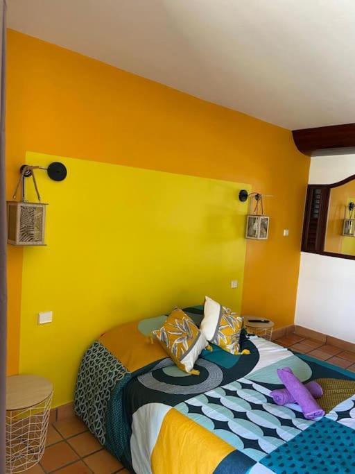 Studio Au Soleil Levant, Avec Piscine La Trinité Kültér fotó